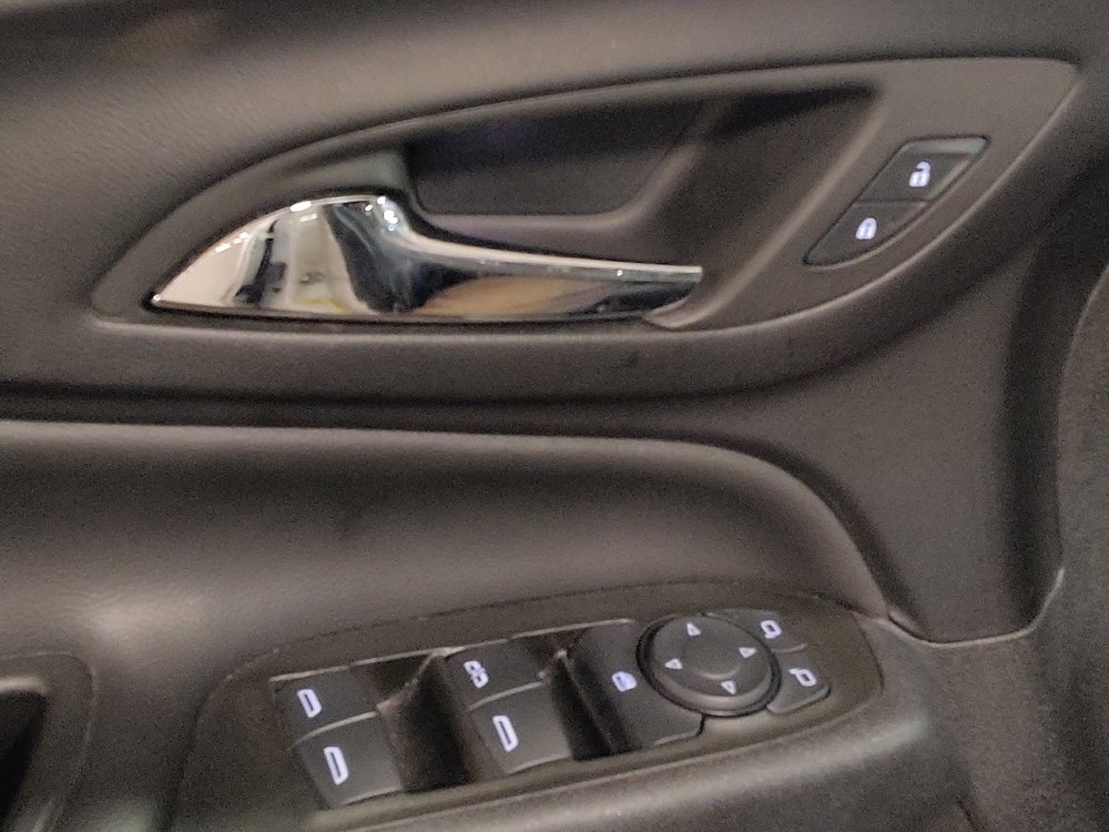 Used 2024 Chevrolet Equinox LT image 27