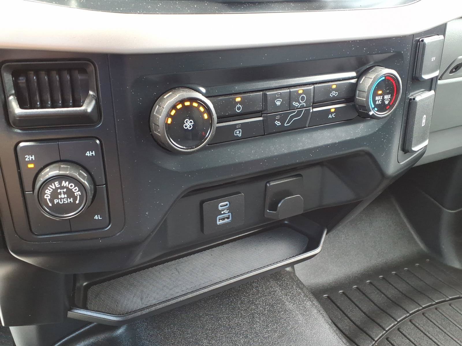 Certified 2023 Ford F150 XL w/ XL Chrome Appearance Package AWD/4WD image 18