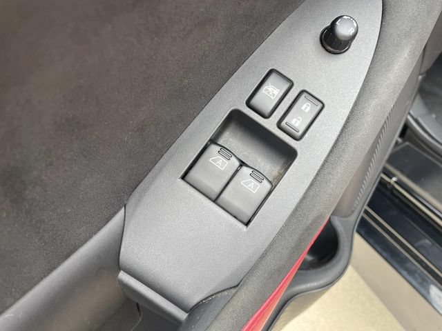Used 2025 Nissan Z Performance w/ Floor Mat Package RWD image 11