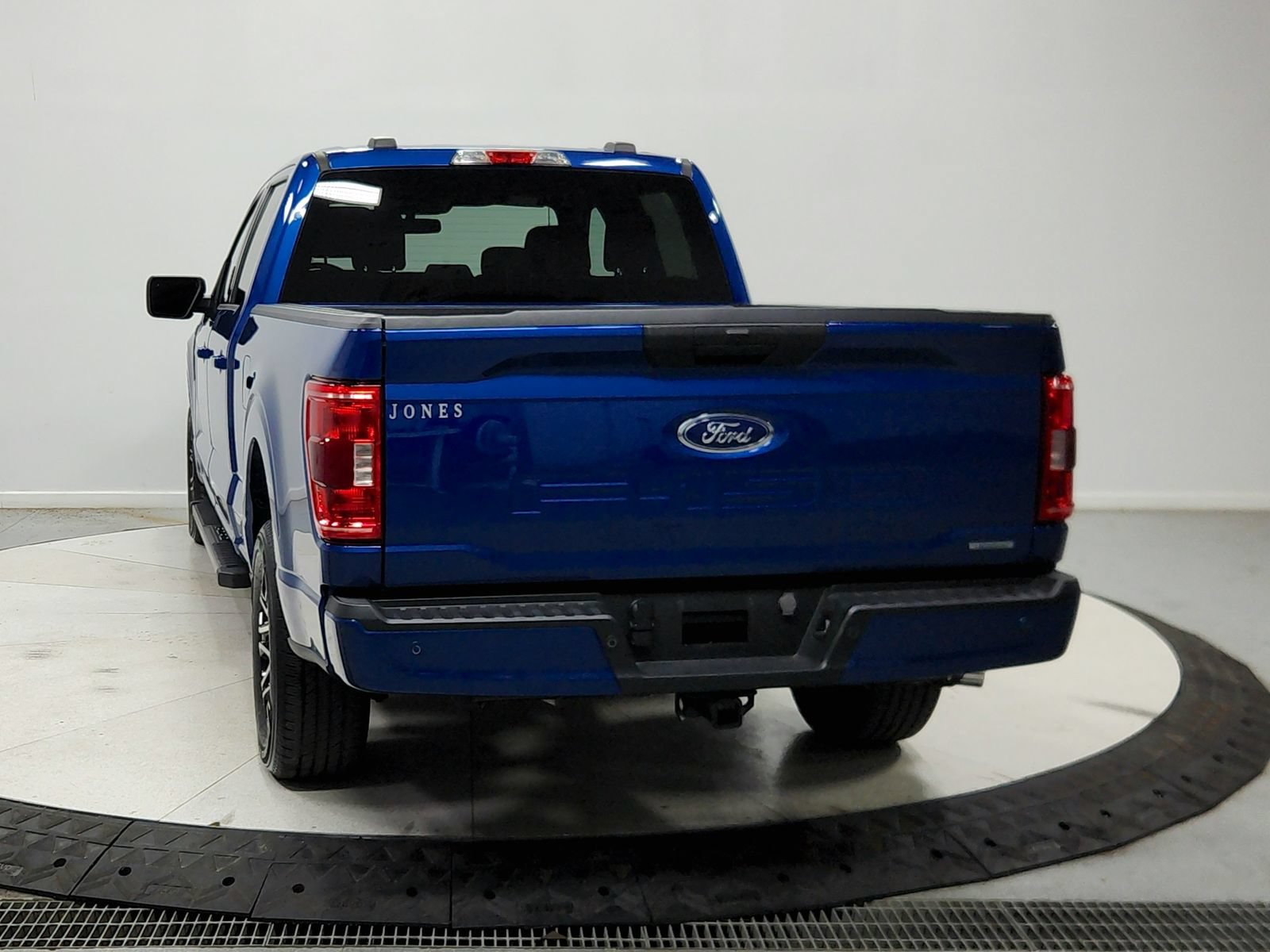 Used 2023 Ford F150 2WD SuperCrew image 7