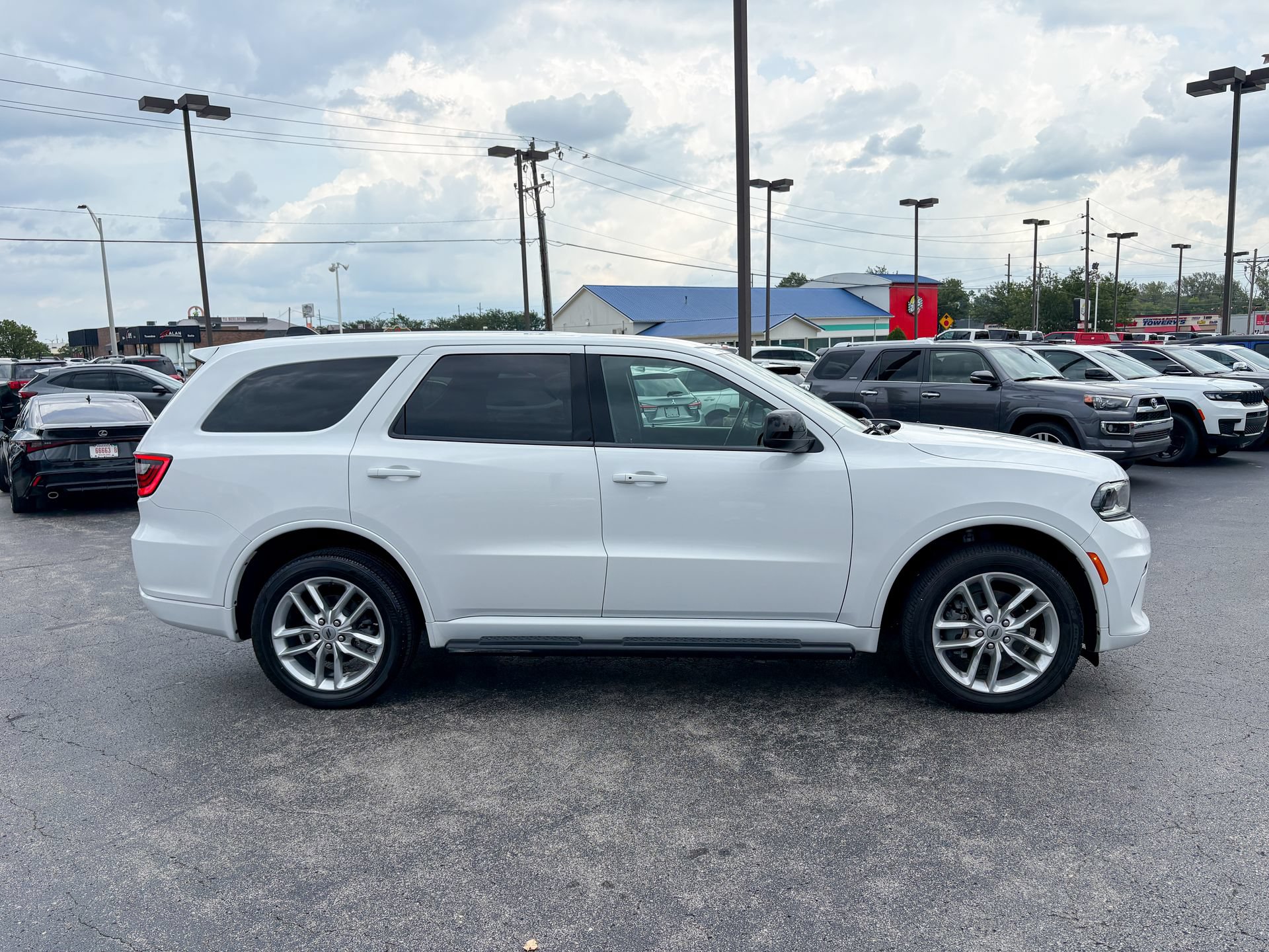 Used 2024 Dodge Durango GT AWD/4WD image 5