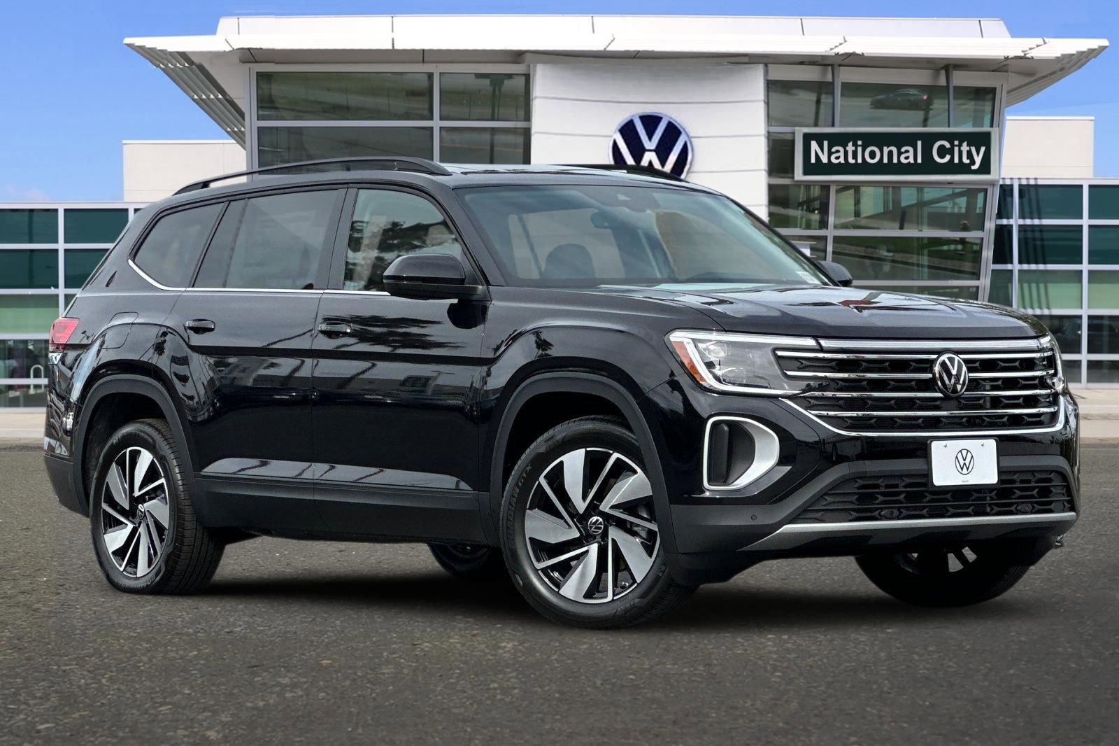 New 2026 Volkswagen Atlas SE AWD/4WD image 2