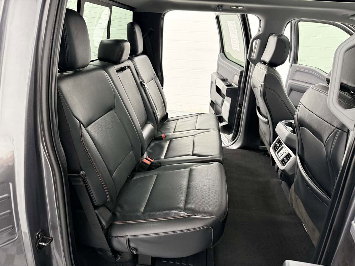 Used 2023 Ford F250 Lariat w/ Black Appearance Package image 14