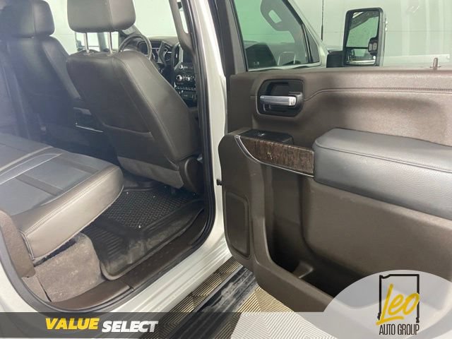Used 2022 GMC Sierra 3500 Denali w/ Denali Ultimate Package AWD/4WD image 20