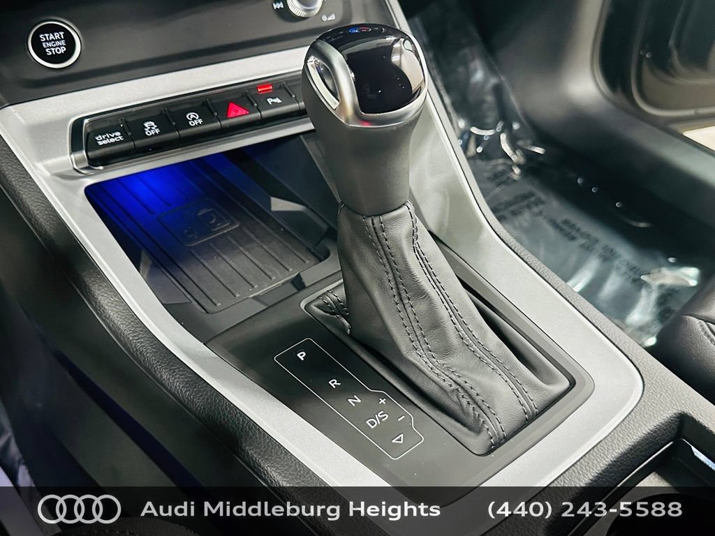Certified 2023 Audi Q3 2.0T Premium Plus w/ Premium Plus Package AWD/4WD image 17