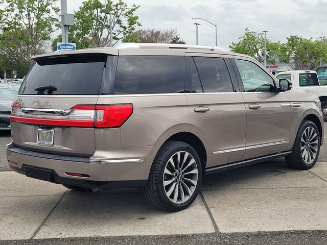 Used 2020 Lincoln Navigator Reserve image 8