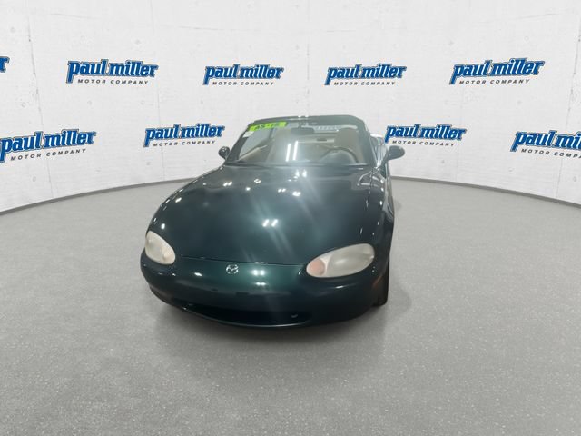 Used 1999 MAZDA MX-5 Miata RWD image 3