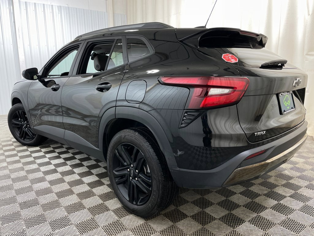 Certified 2024 Chevrolet Trax ACTIV w/ Sunroof Package image 44