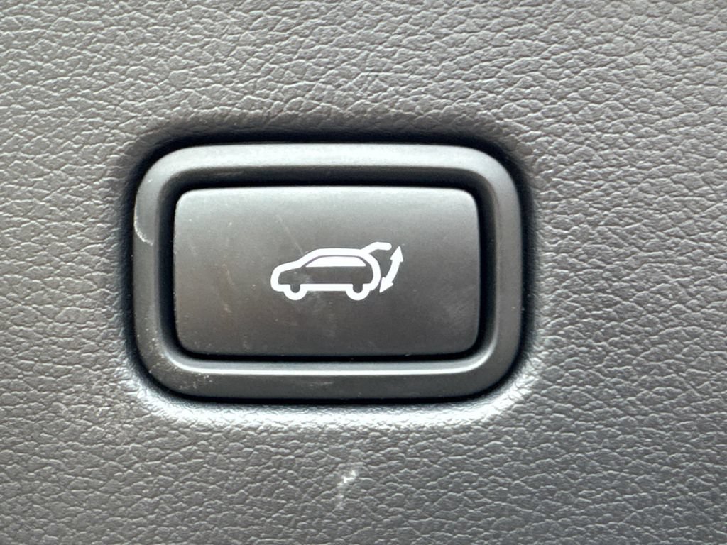 Used 2025 Hyundai Palisade SEL FWD image 22