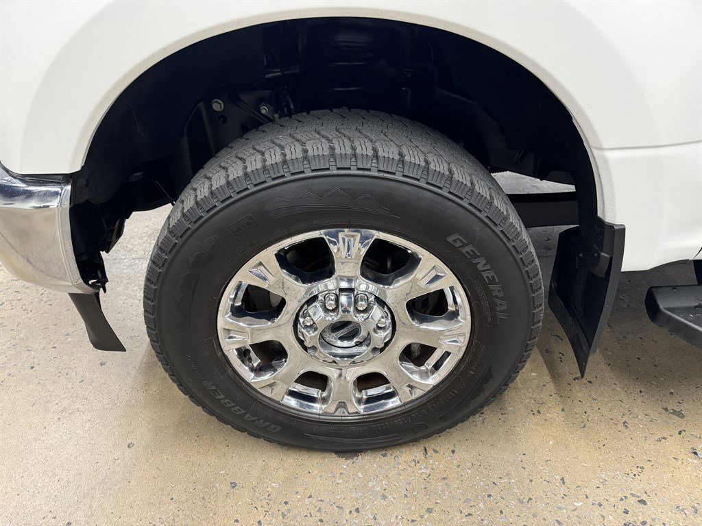 Used 2022 Ford F350 Lariat w/ Lariat Ultimate Package image 7