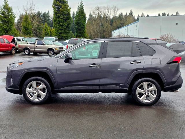Used 2019 Toyota RAV4 Limited image 4