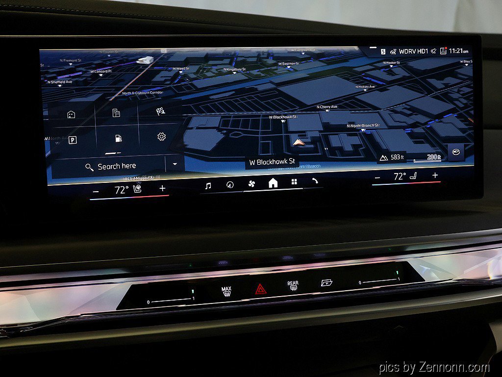 Used 2026 BMW 760i xDrive w/ Executive Package image 16