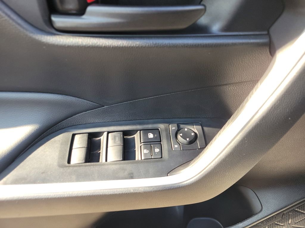 Used 2025 Toyota RAV4 LE image 13