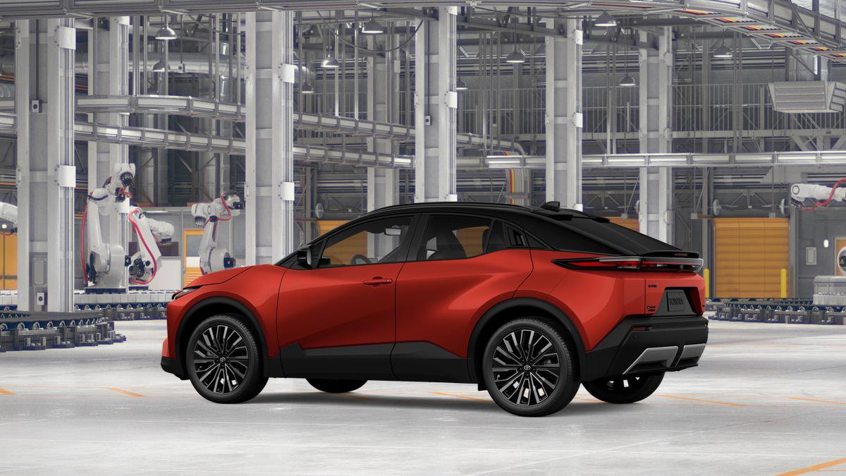 New 2026 Toyota C-HR AWD/4WD image 7