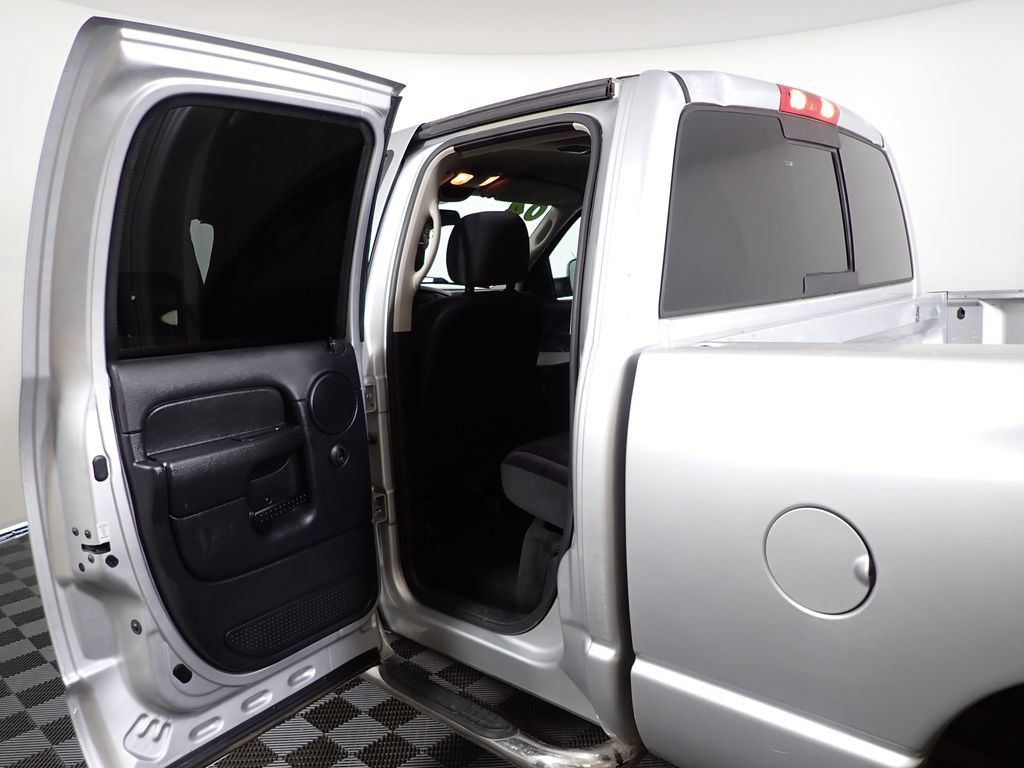 Used 2004 Dodge Ram 3500 Truck SLT w/ Trailer Tow Group RWD image 25