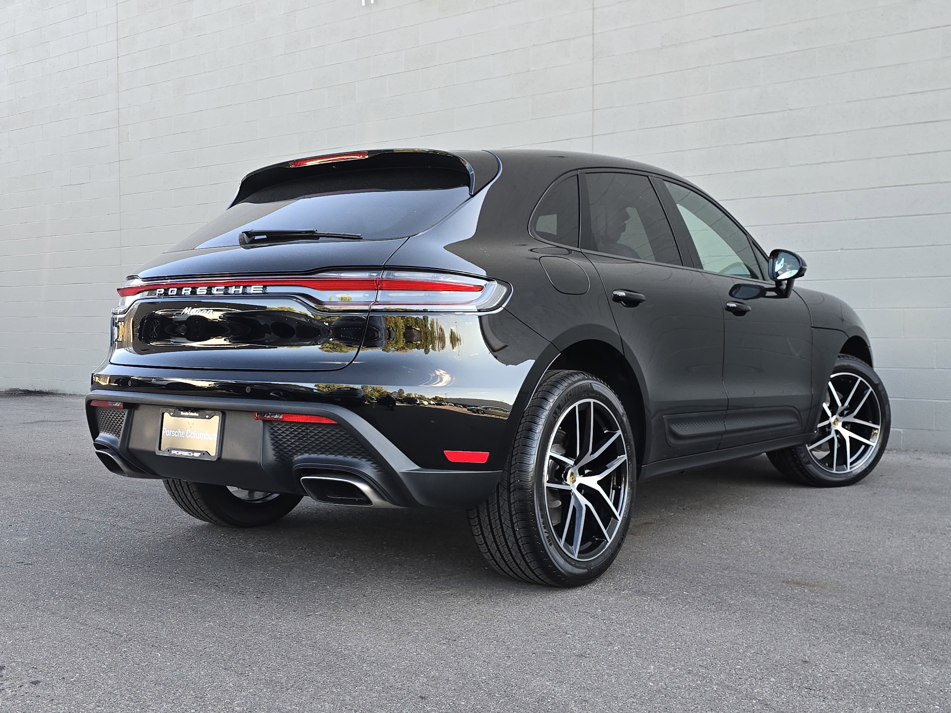 New 2026 Porsche Macan image 9