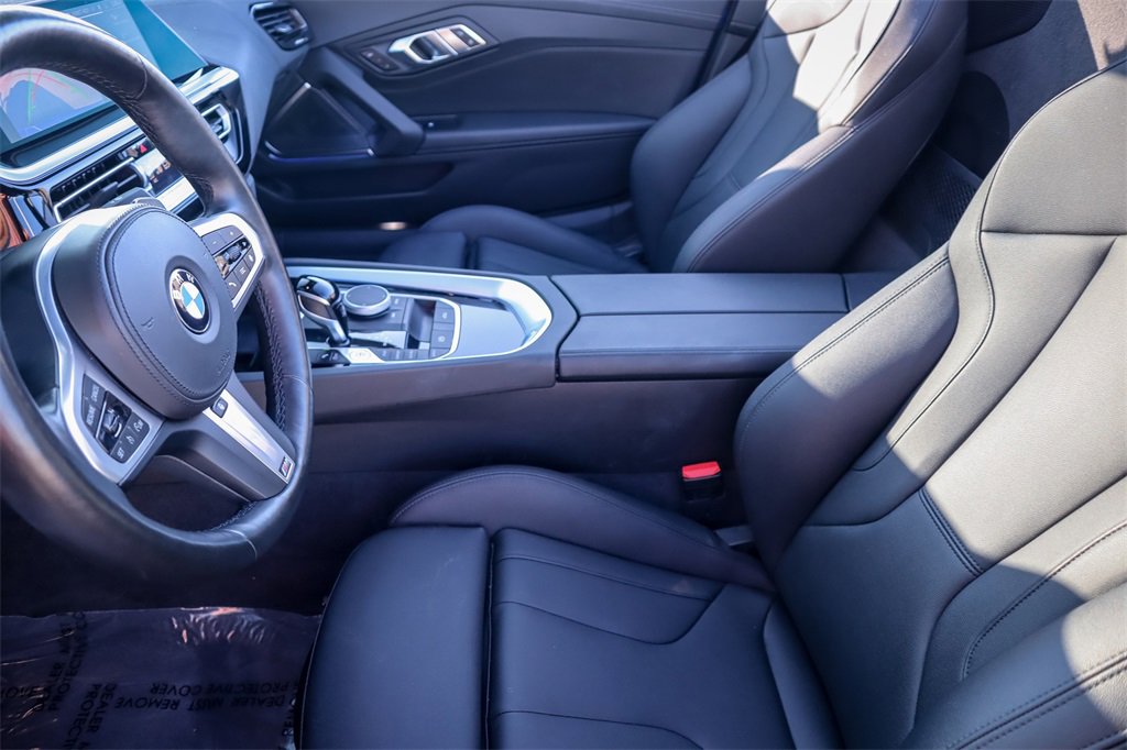 Used 2025 BMW Z4 sDrive30i image 9