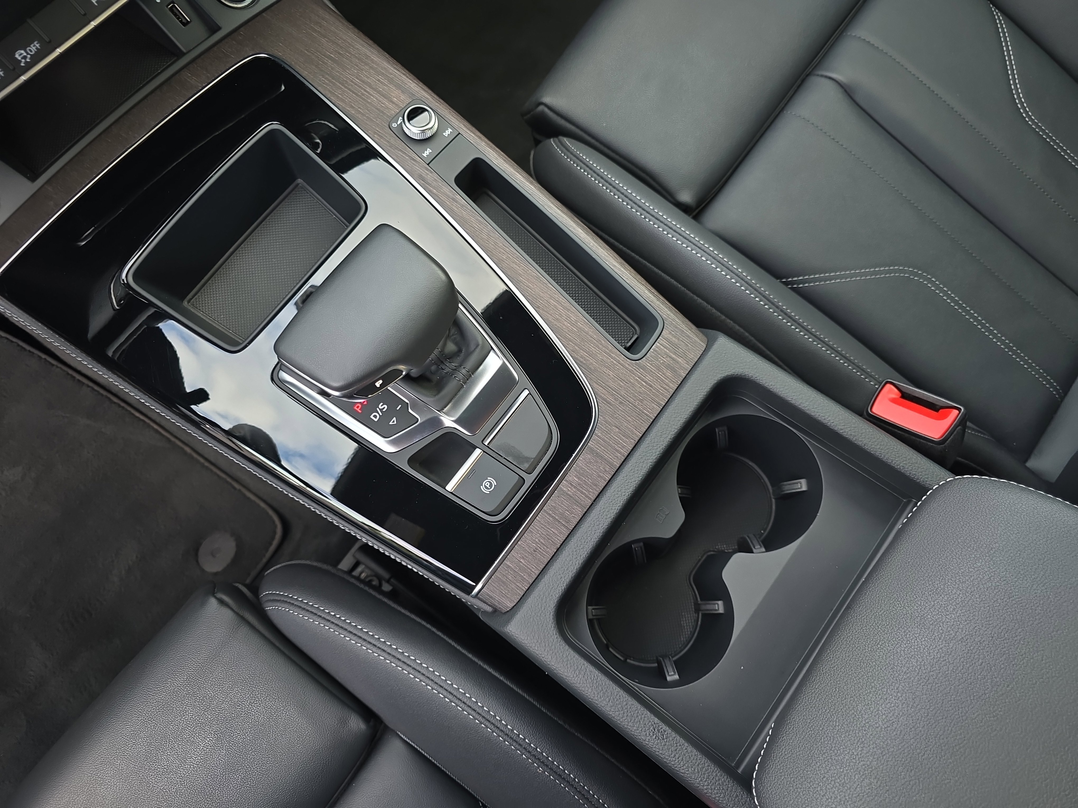 Used 2023 Audi Q5 2.0T Premium Plus w/ Premium Plus Package image 25