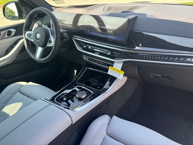 New 2026 BMW X5 xDrive40i w/ M Sport Package AWD/4WD image 28