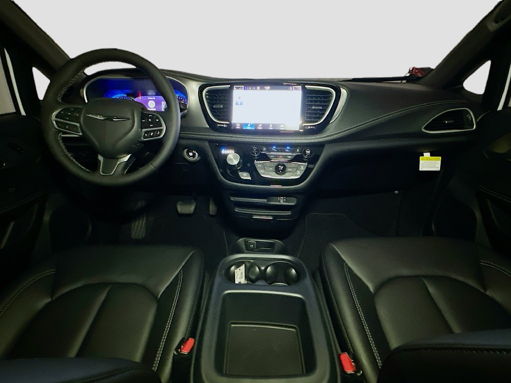 New 2026 Chrysler Pacifica Select FWD image 6