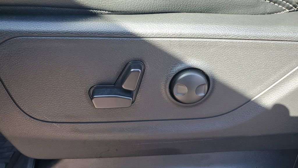 New 2026 RAM 1500 Rebel w/ Rebel Level 2 Equipment Group image 24