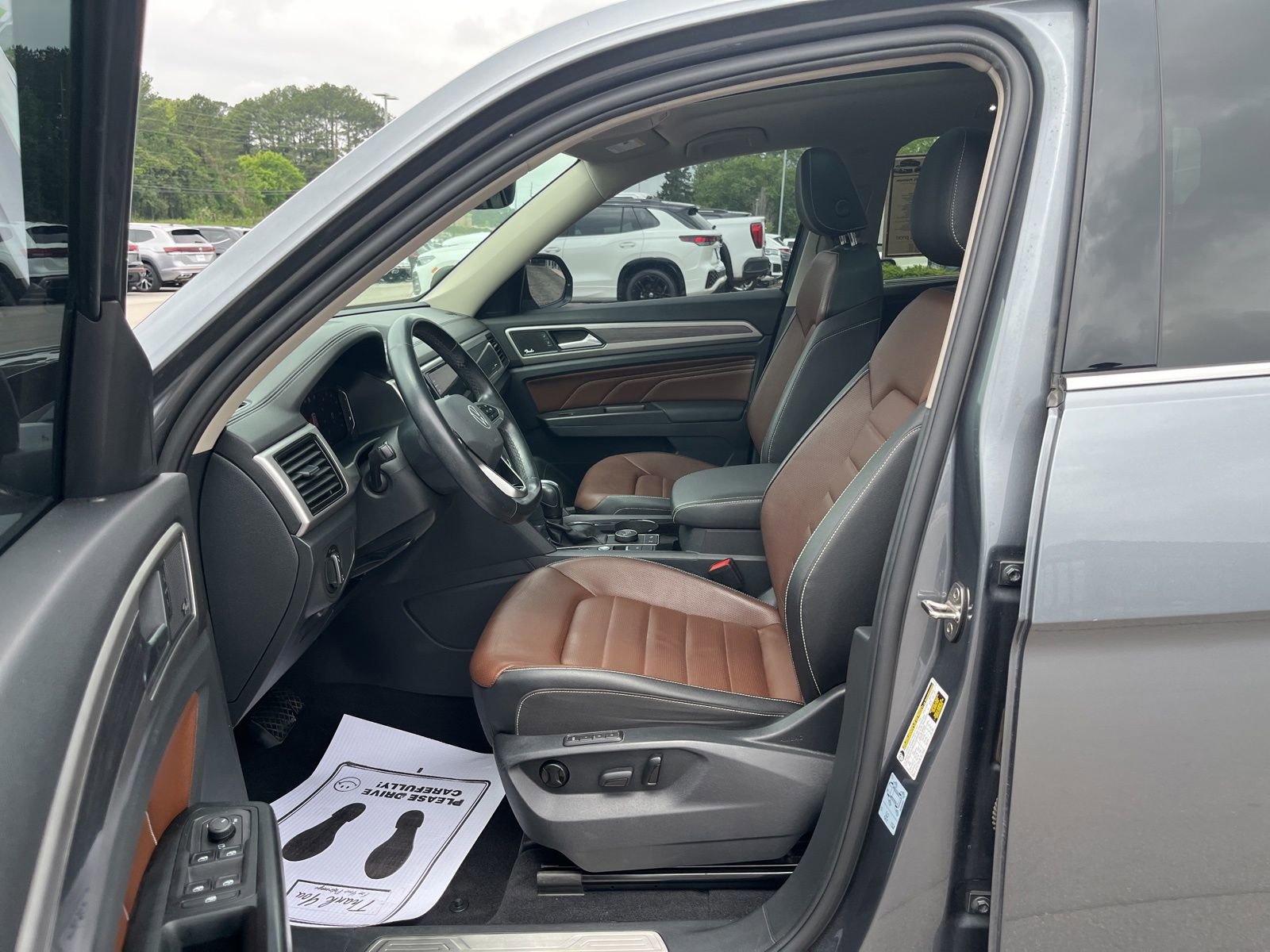 Used 2021 Volkswagen Atlas SEL Premium AWD/4WD image 27
