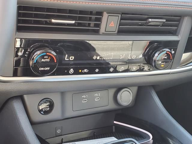 New 2026 Nissan Rogue SV image 31