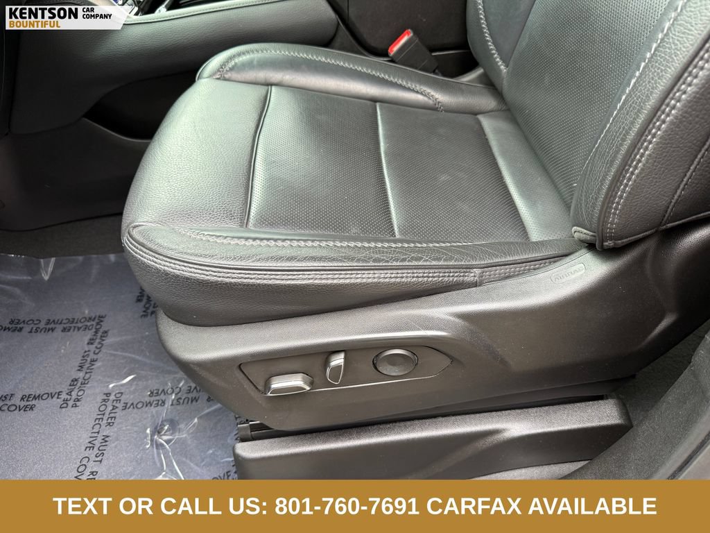 Used 2022 GMC Yukon Denali AWD/4WD image 32
