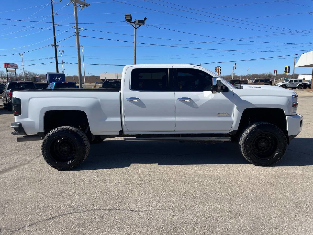 Used 2018 Chevrolet Silverado 2500 High Country AWD/4WD image 7