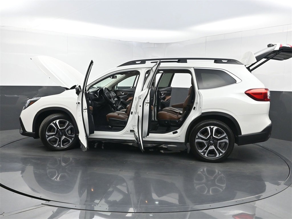 Used 2023 Subaru Ascent Touring image 37