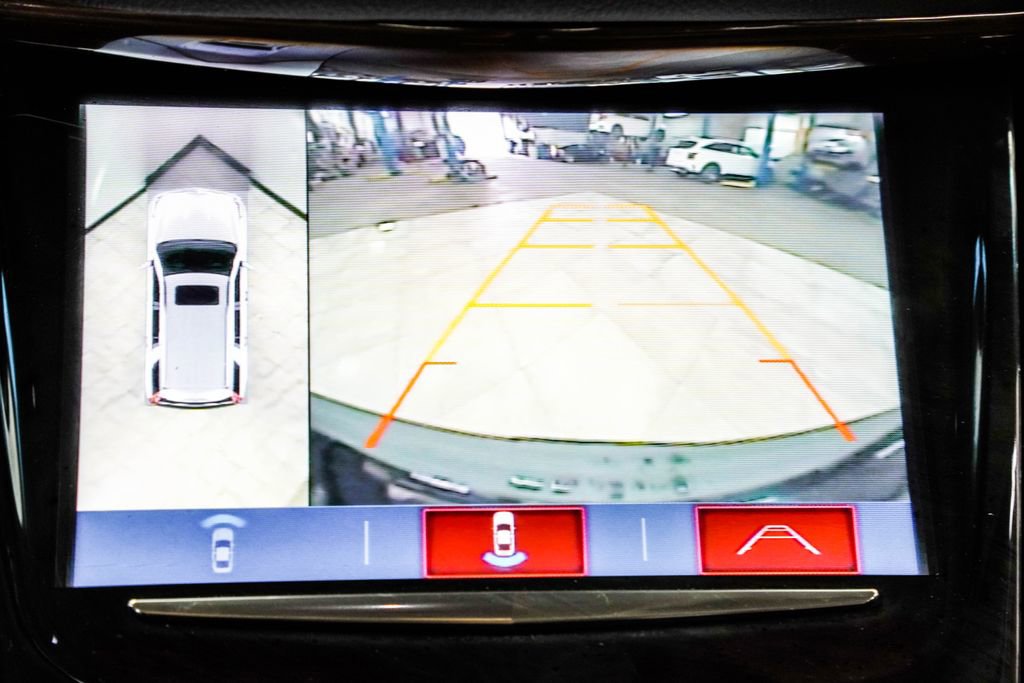 Used 2020 Cadillac Escalade Luxury image 38