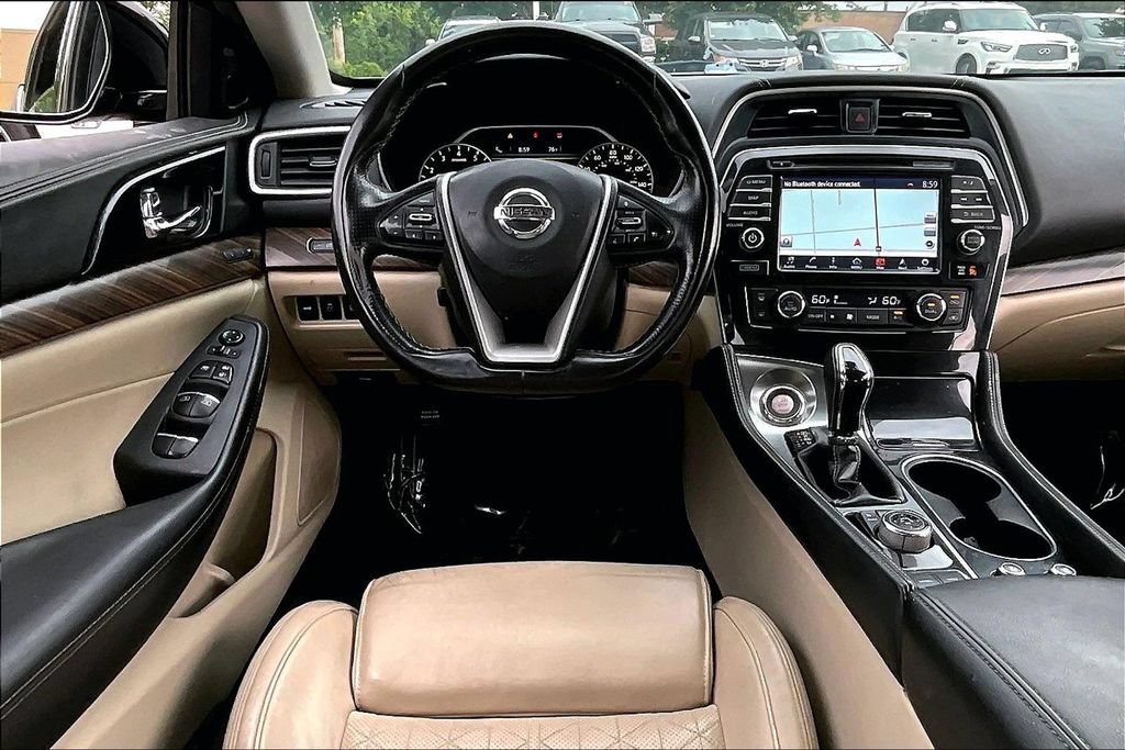 Used 2016 Nissan Maxima Platinum FWD image 17