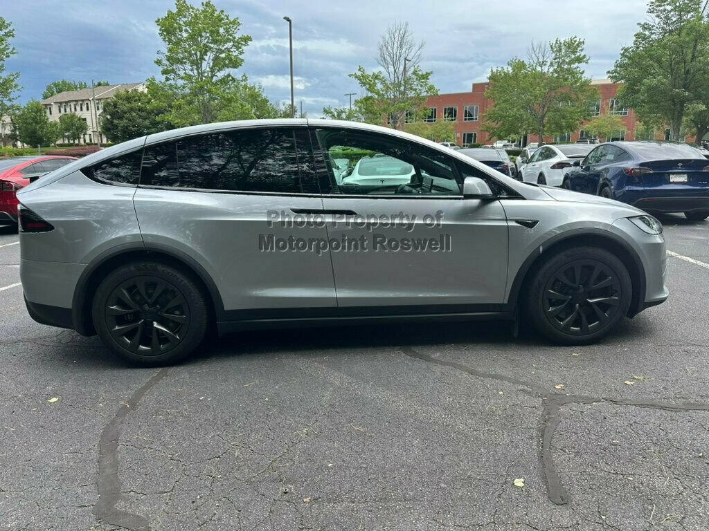 Used 2025 Tesla Model X AWD/4WD image 24