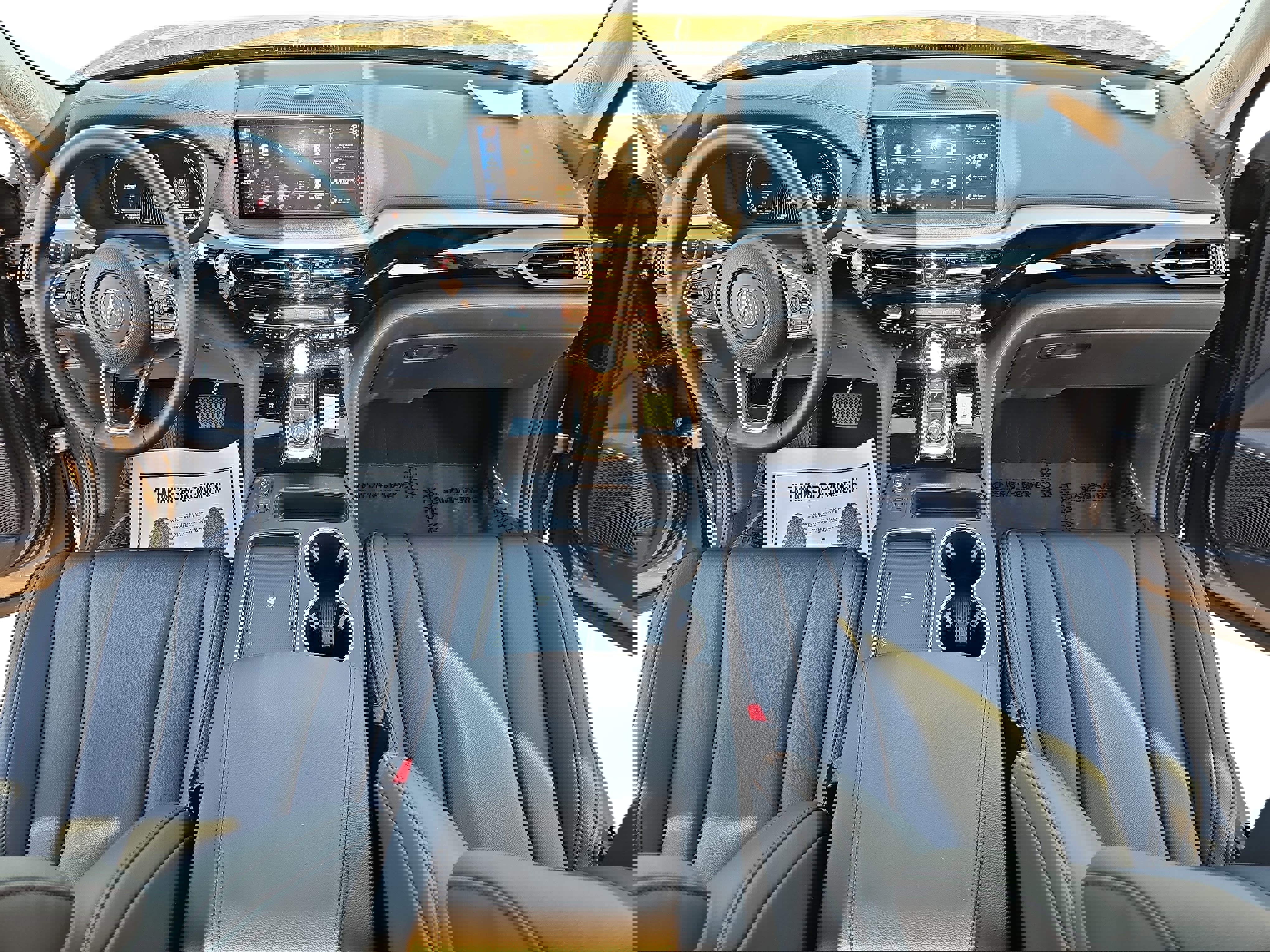 Used 2025 Acura MDX SH-AWD image 9