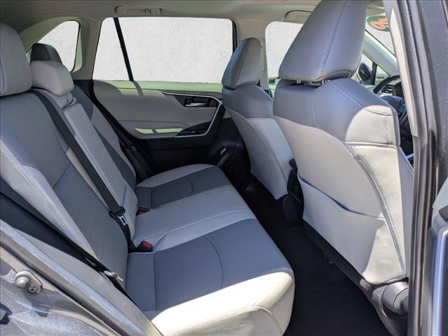 Certified 2020 Toyota RAV4 XLE Premium FWD image 20