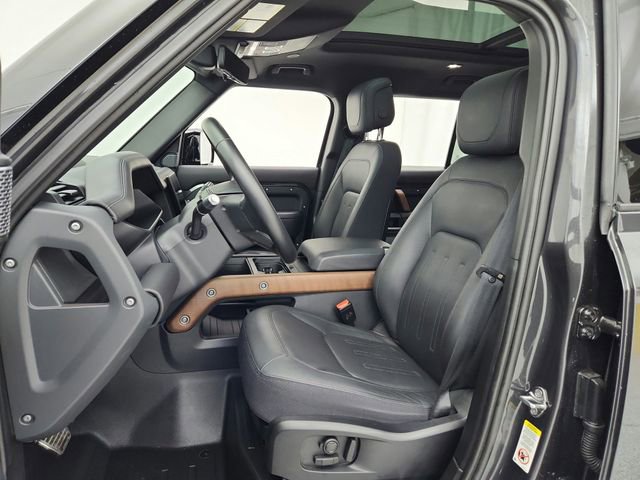 Certified 2022 Land Rover Defender 110 X image 17