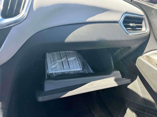 Used 2023 Chevrolet Equinox LT w/ Driver Convenience Package image 34