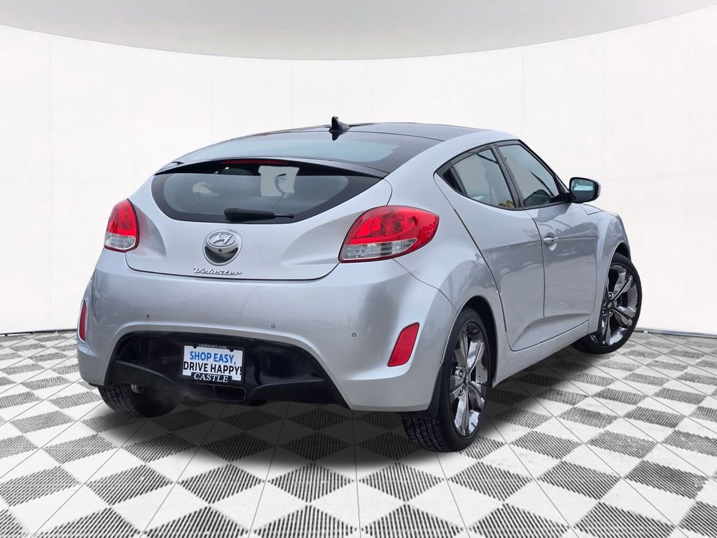 Used 2016 Hyundai Veloster Base w/ Option Group 03 image 15