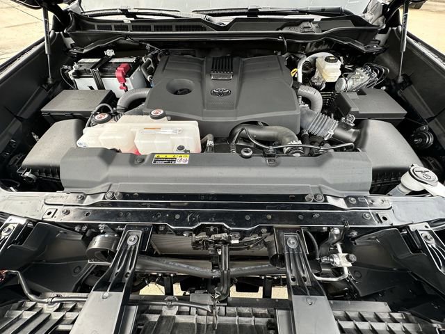 Used 2024 Toyota Tundra SR5 AWD/4WD image 30