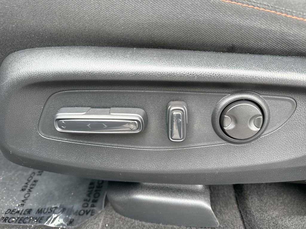Used 2025 Honda CR-V Sport image 14