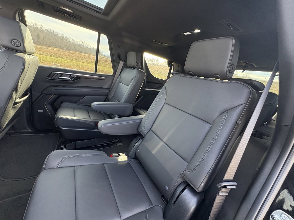 Used 2025 Chevrolet Tahoe Z71 w/ Z71 Off-Road Package image 22