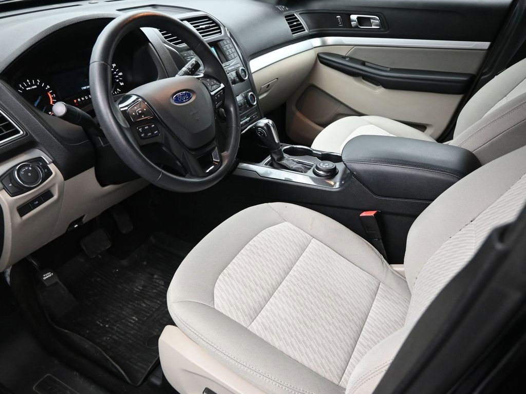 Used 2018 Ford Explorer 4WD image 9