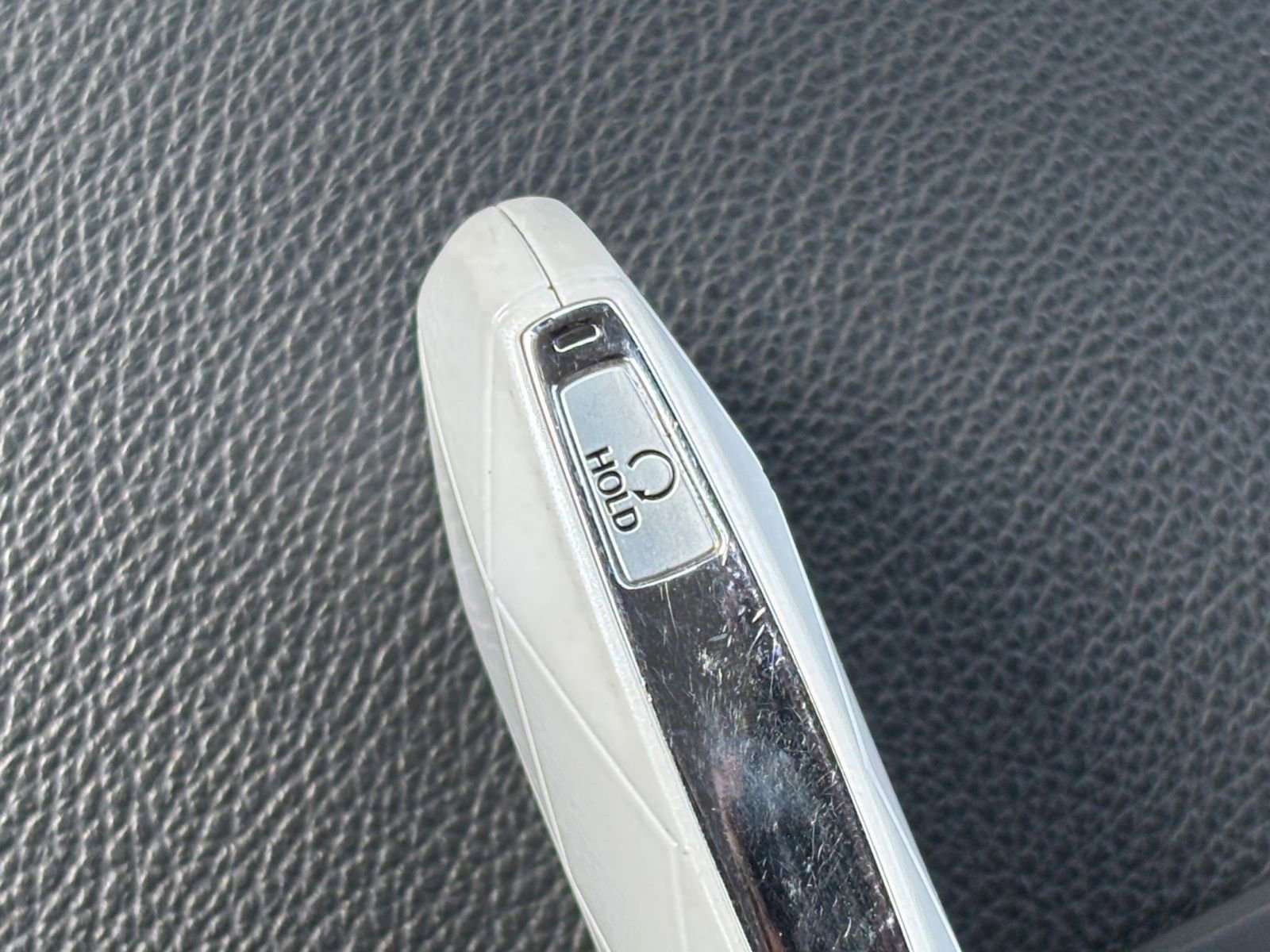 Used 2025 Genesis G70 2.5T image 28