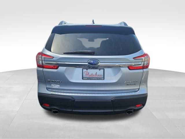 Used 2023 Subaru Ascent Touring image 5