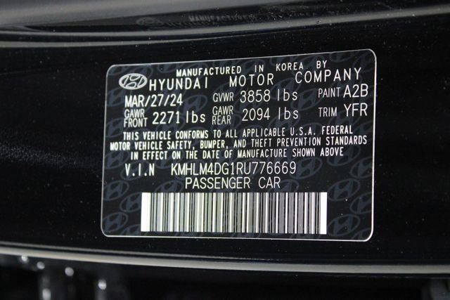 Used 2024 Hyundai Elantra SEL image 15