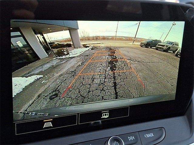 Used 2025 Chevrolet Blazer LT w/ Convenience Package image 19