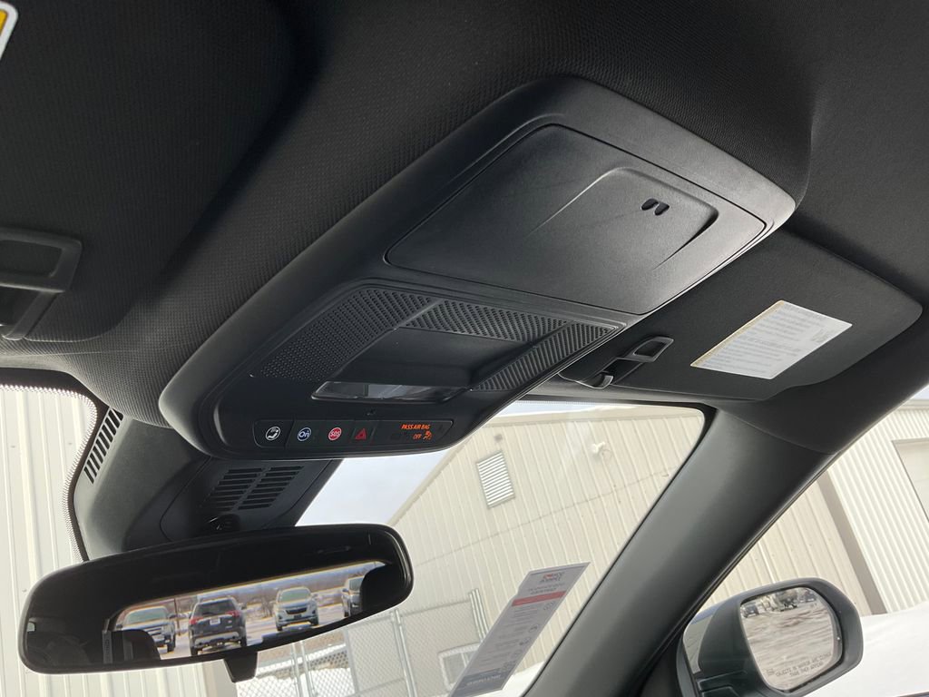 Used 2026 Chevrolet Equinox LT w/ Convenience Package II image 15