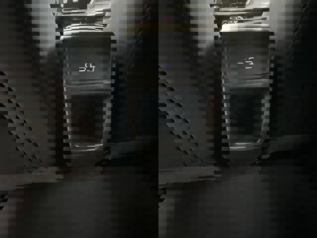 Certified 2025 Chevrolet Trax LT w/ LT Convenience Package image 20