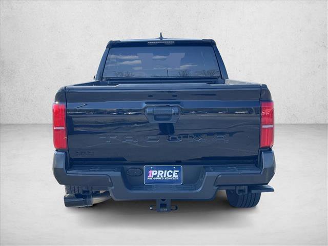 Used 2024 Toyota Tacoma TRD Sport AWD/4WD image 5