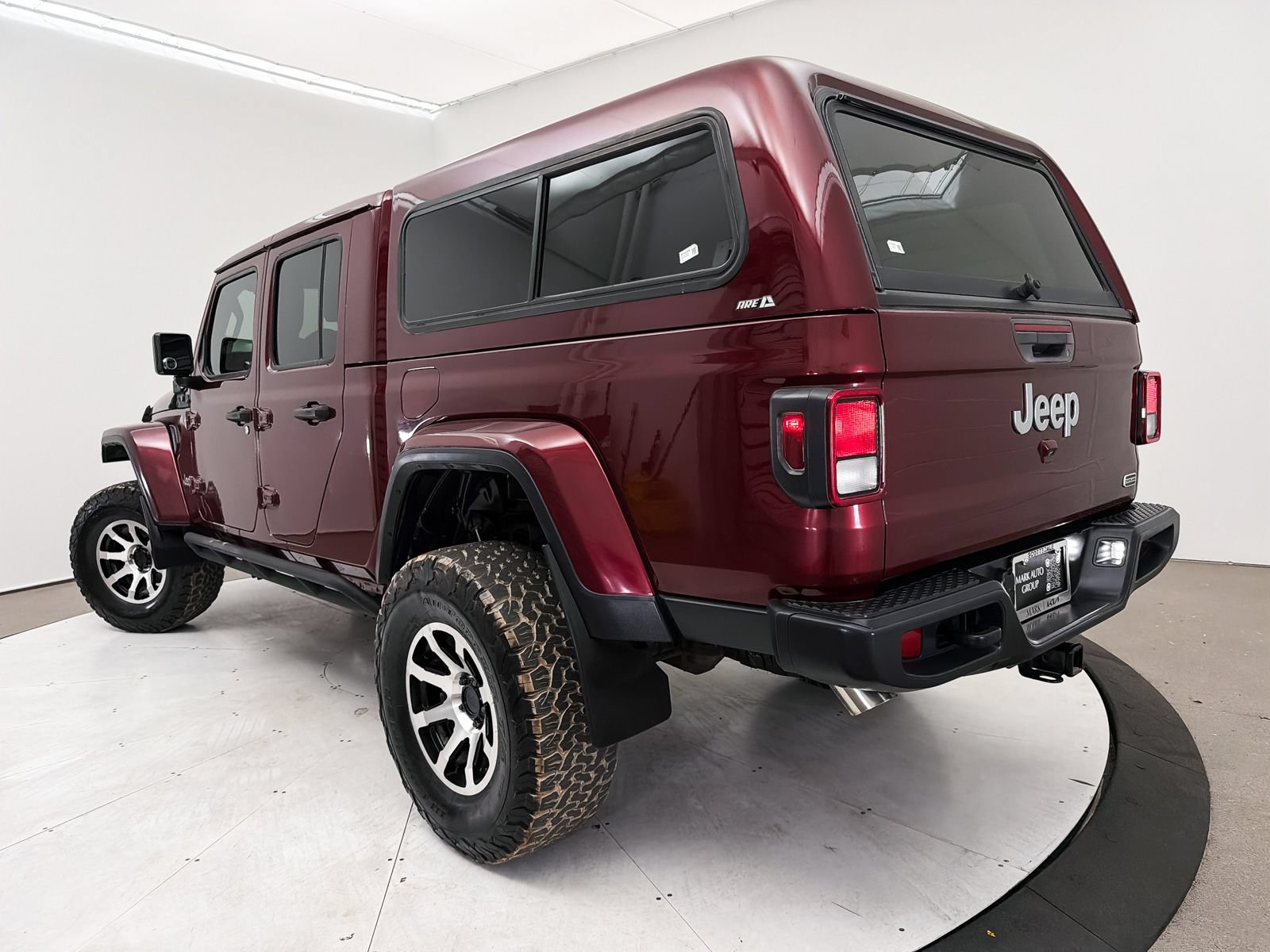 Used 2021 Jeep Gladiator Overland w/ Popular Equipment Package AWD/4WD image 7